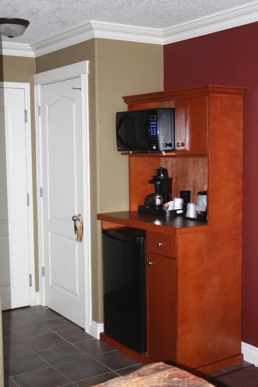 Lakeview Inns & Suites - Edson Airport West חדר תמונה