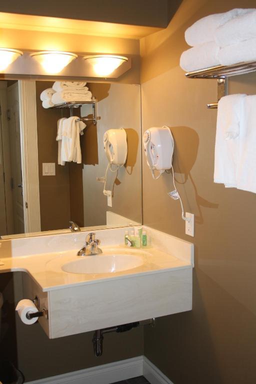 Lakeview Inns & Suites - Edson Airport West חדר תמונה